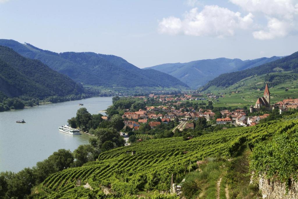 Donauhof - Hotel Garni Weissenkirchen in der Wachau Εξωτερικό φωτογραφία